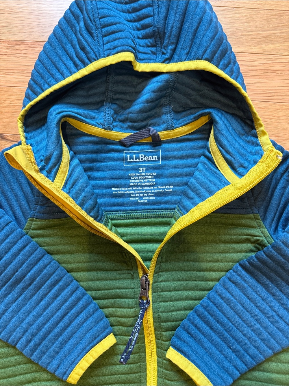 L.L. Bean Blue and Green Quilted Hooded Zip Jacket with Yellow Trim - Picture 2 of 2